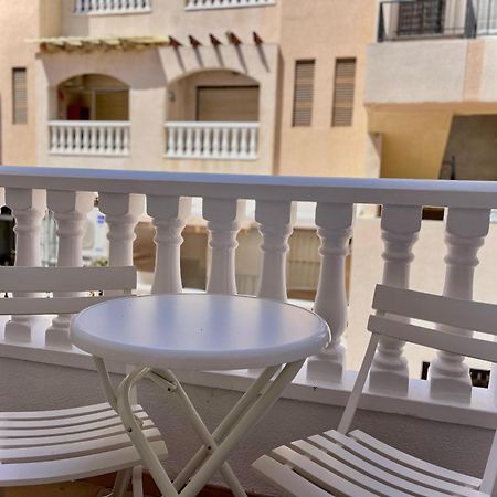 Apartments Near Park Torrevieja Kültér fotó